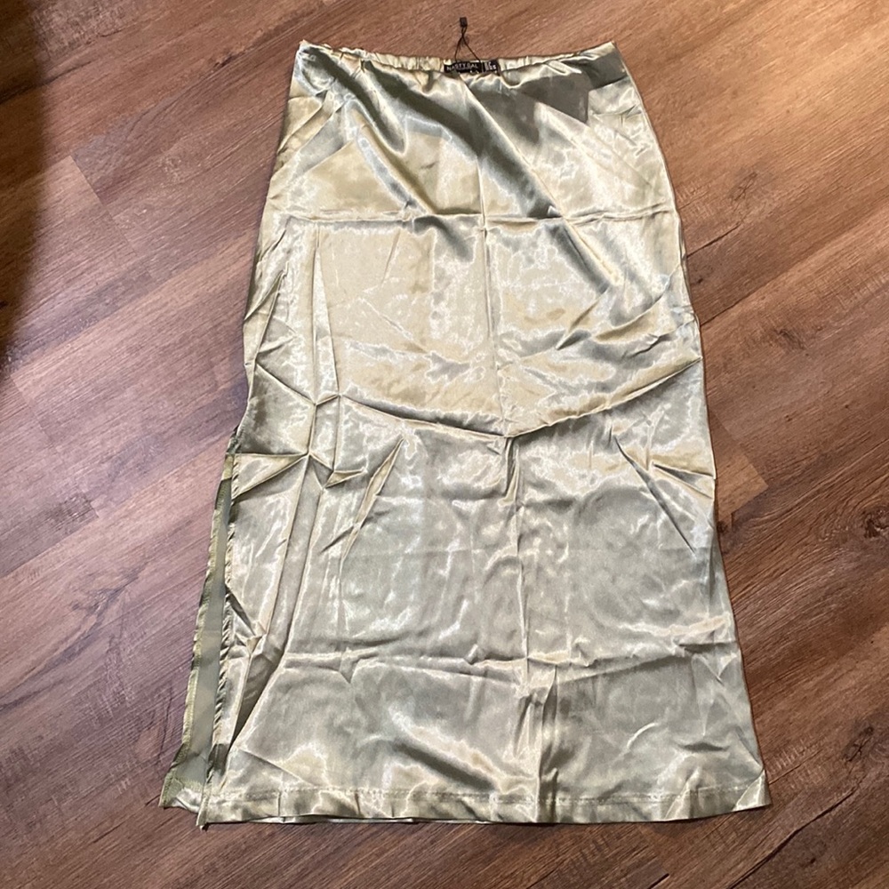 NASTY GAL Green Slit Midi Skirt